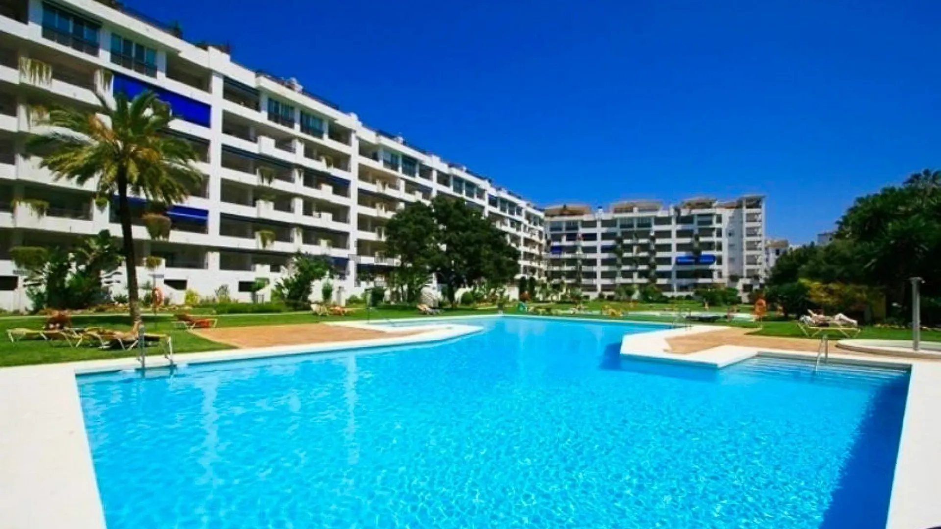 Oleholidays Apartamento Jardines Del Puerto Marbella 0*,  Spain